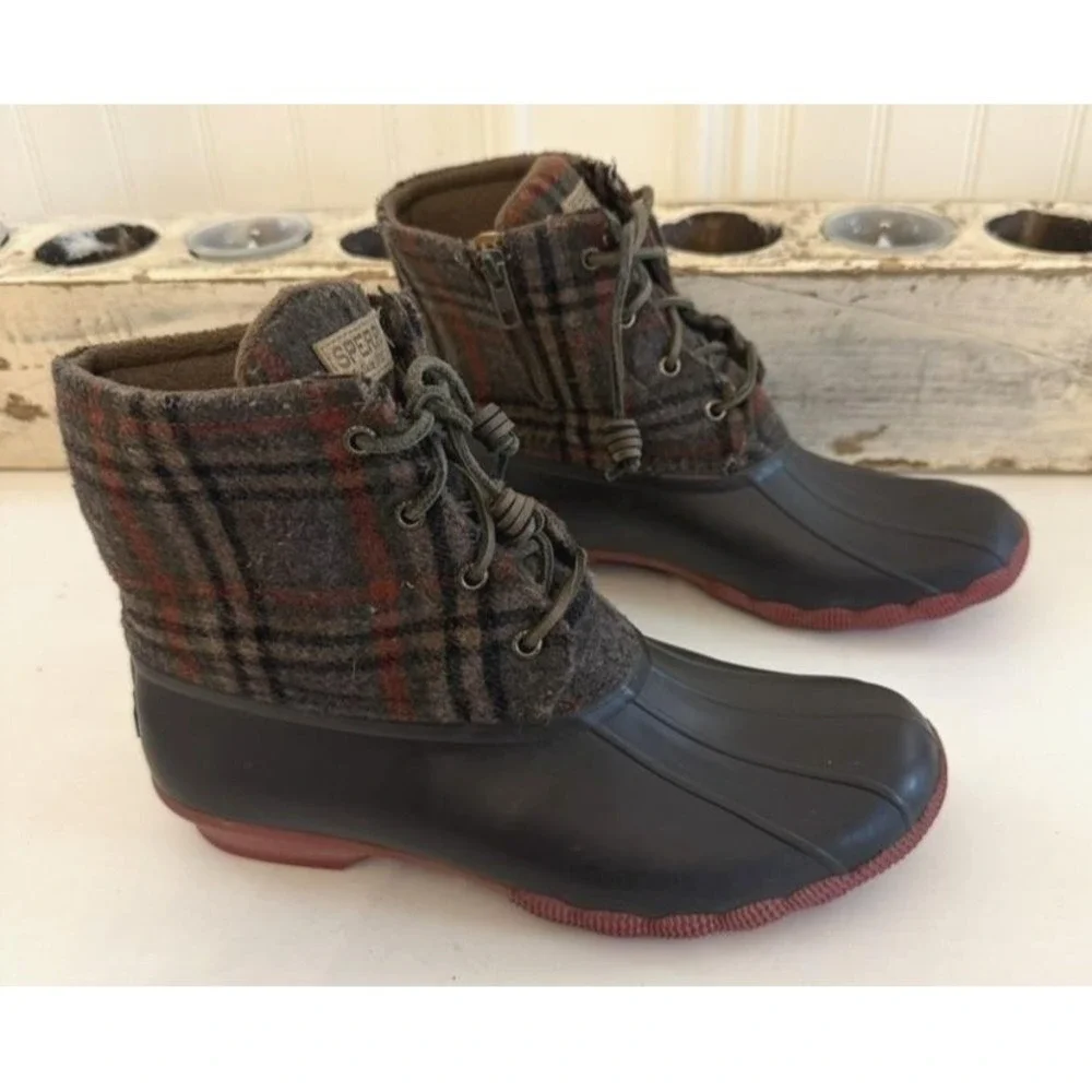 Sperry Duck Boots Womens Size‎ 9.5 Plaid Wool Saltwater Gray Waterproof STS95922